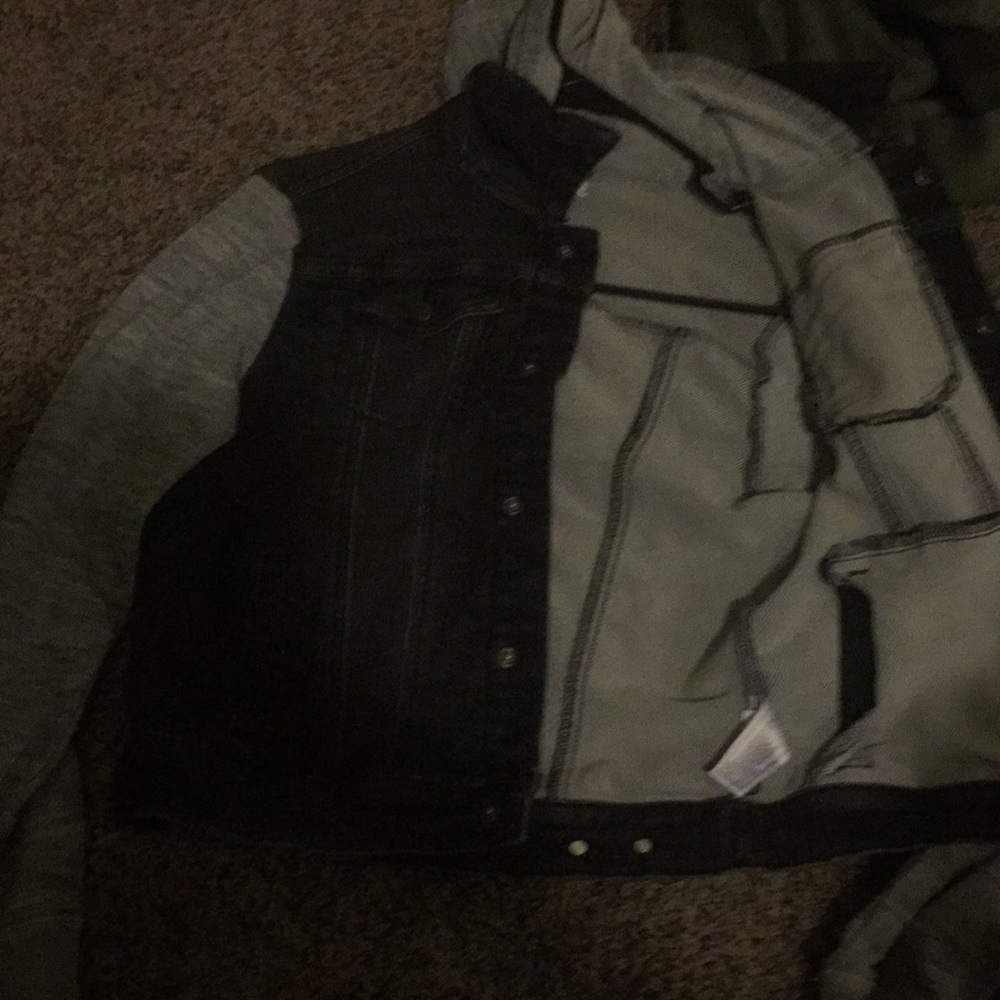 Jacket - Picture 2 of 3